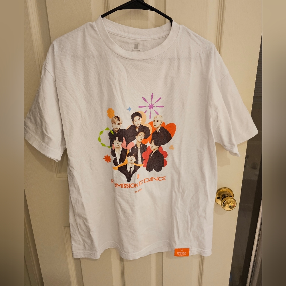 BTS tour shirt